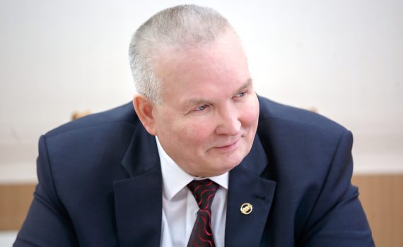 Влдаимир Семенов