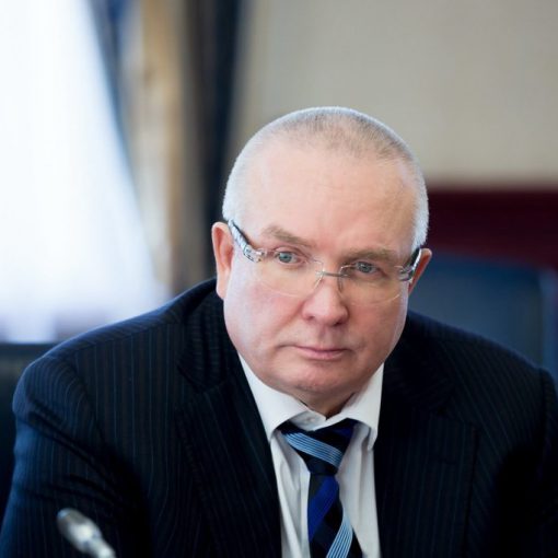 Владимир Семенов