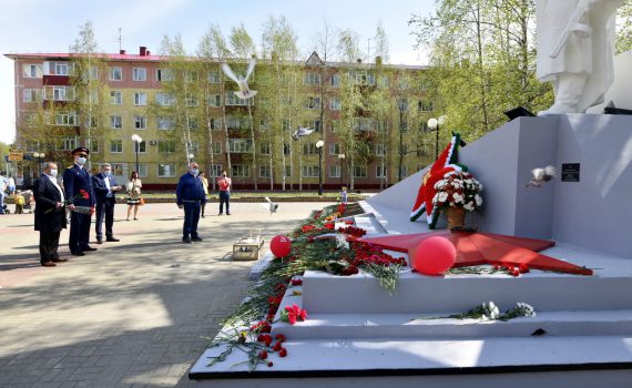 Владимр Семенов, День Победы, возложение