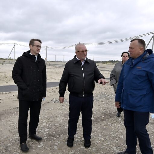 Владимир Семенов, Валентин Кошаков, Владимир Куликов, строительство