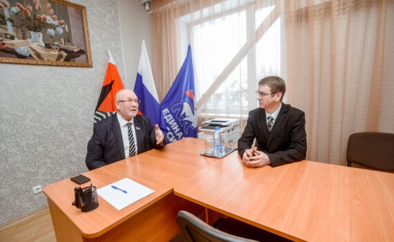 Владимир Семенов, Владимир Куликов, Сингапай