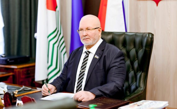 Владимир Семенов, кабинет