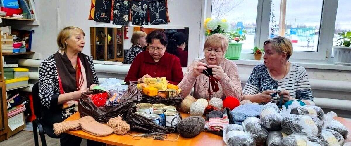 благодарность, тёплые вещи, вязание, серебряные волонтёры