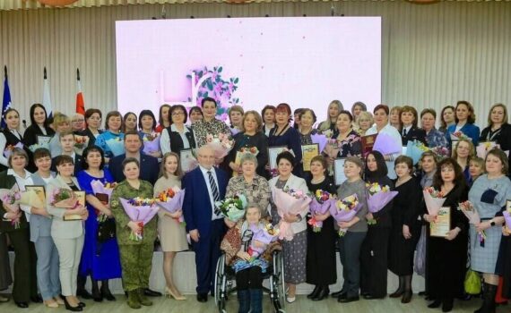 Владимир Семенов, Алла Бочко, Александр Зеленский, Нефтеюганский район