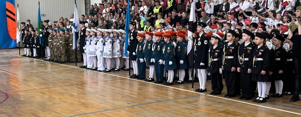 Парад юных волонтеров Победы Нефтеюганского района