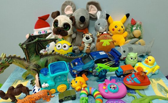 Куть-Ях Акция по раздаче вещей Спешите делать добро