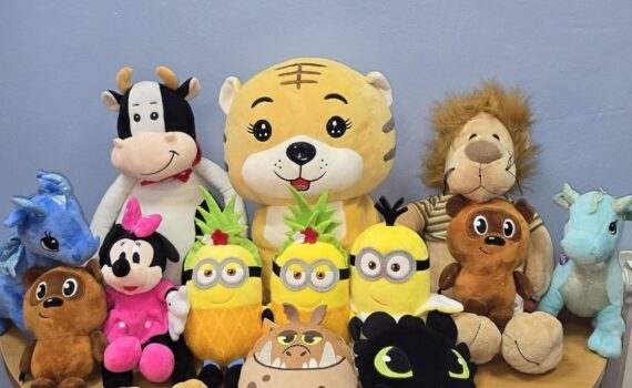 Акция по раздаче вещей Спешите делать добро