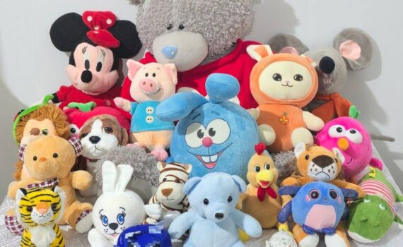 Акция по раздаче вещей Спешите делать добро