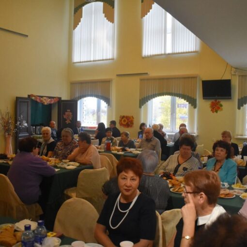 Каркатеевы Международный День пожилых л.дейц