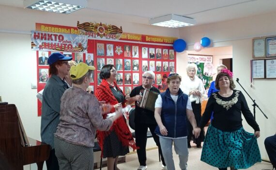 Пойковский совет ветеранов, День матери