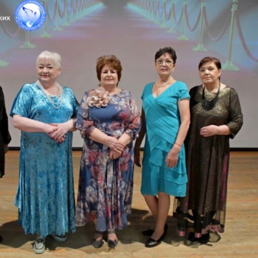 Сентябрьский студия моделинга Бабуля на стиле