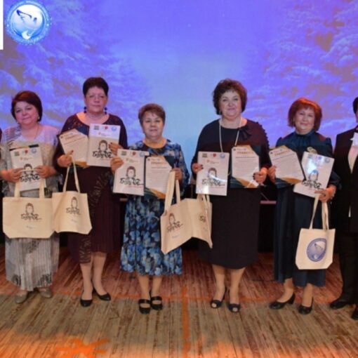 финал дефиле Элегантный возраст проект студия моделинга бабуля на стиле