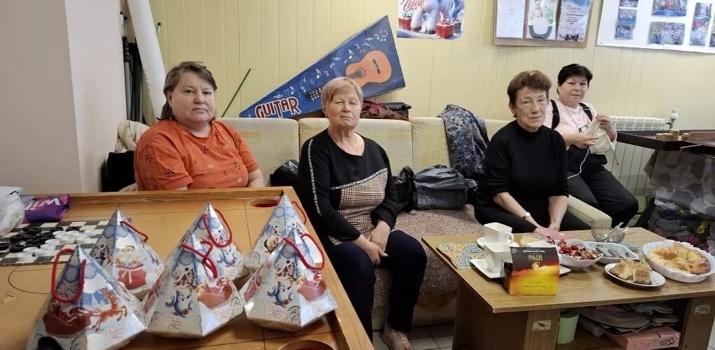 с.п. Куть-Ях Новогодняя встреча В кругу друзей общество инвалидов