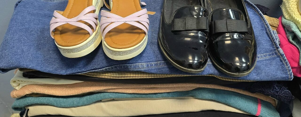 Пойковский акция по раздаче вещей Спешите делать добро