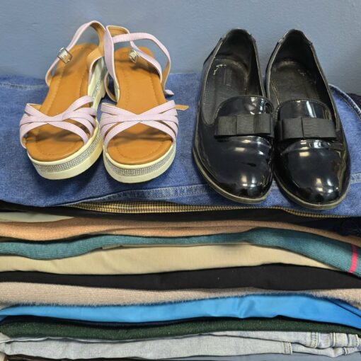 Пойковский акция по раздаче вещей Спешите делать добро