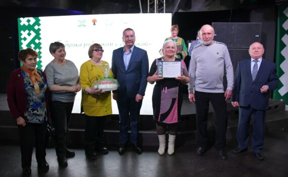 Юганская Обь, Бабушка рядышком с дедушкой