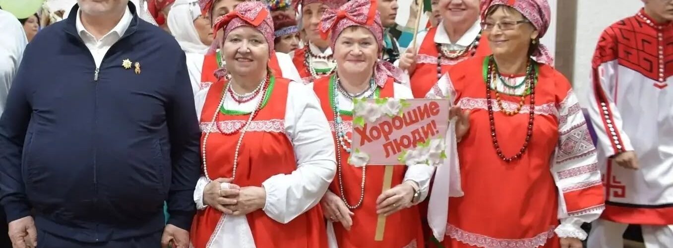 Многоликий Первомай команда Ханты-Мансийск, Семенов