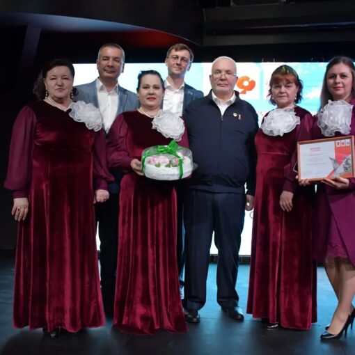 Многоликий Первомай команда Сургут, Семенов