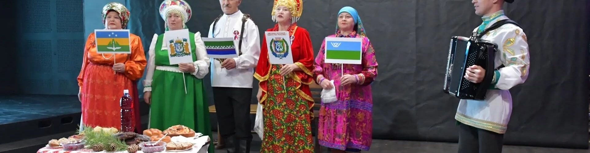Многоликий Первомай команда поселок Бобровский Ханты-Мансийский район