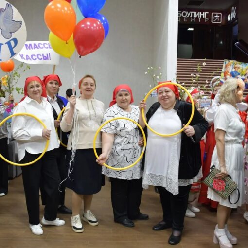 Многоликий Первомай команда сп.Каркатеевы